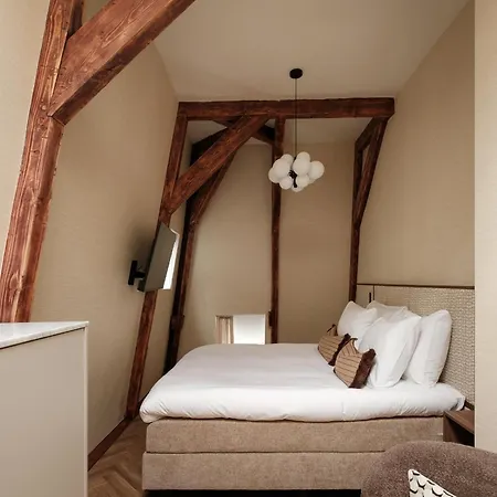 Hotel House Of Adam