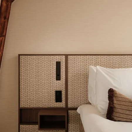 House Of Adam Hotel