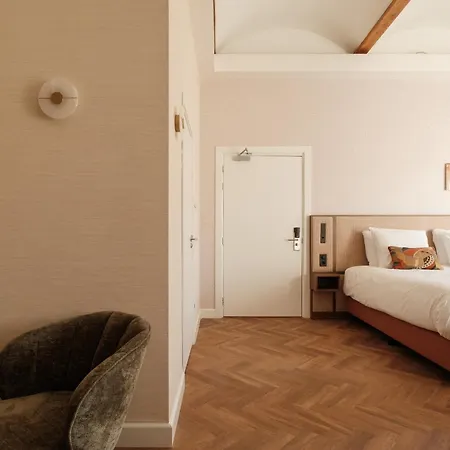 House Of Adam Hotel
