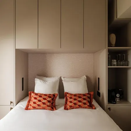 Hotel House Of Adam 4*