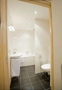 House Of Adam 4*