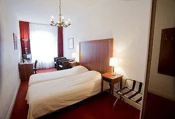 Hotel House Of Adam