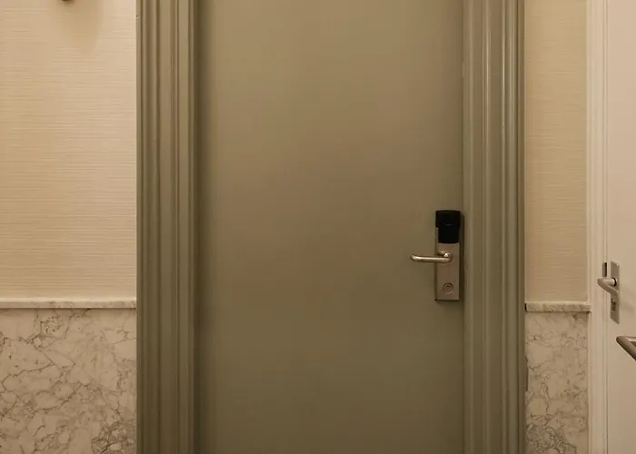 House Of Adam Hotel 4*