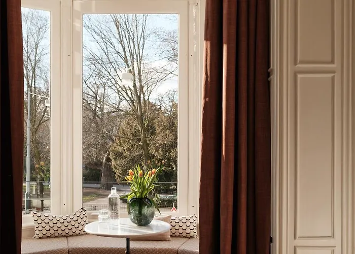 Hotel House Of Adam 4*