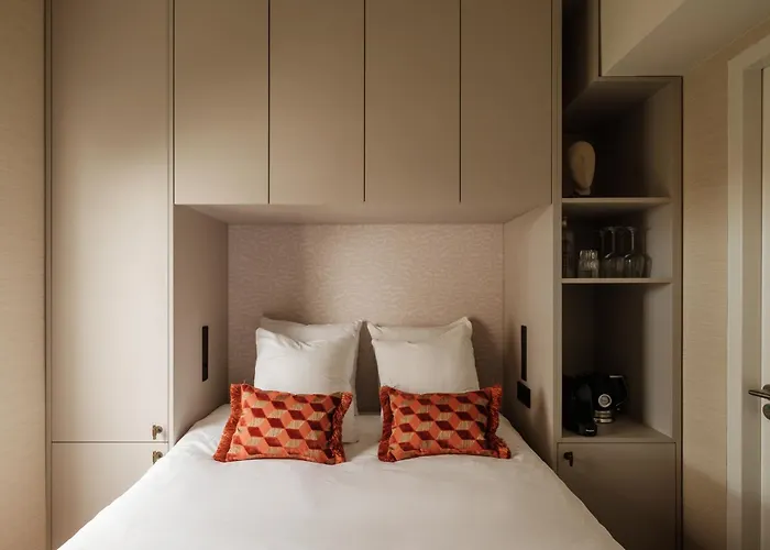 Hotel House Of Adam 4*